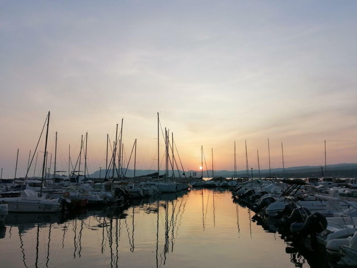 La Mer A 3 Minutes, La Cle D'Un Sejour Reussi ! Saint-Cyr-sur-Mer Bagian luar foto